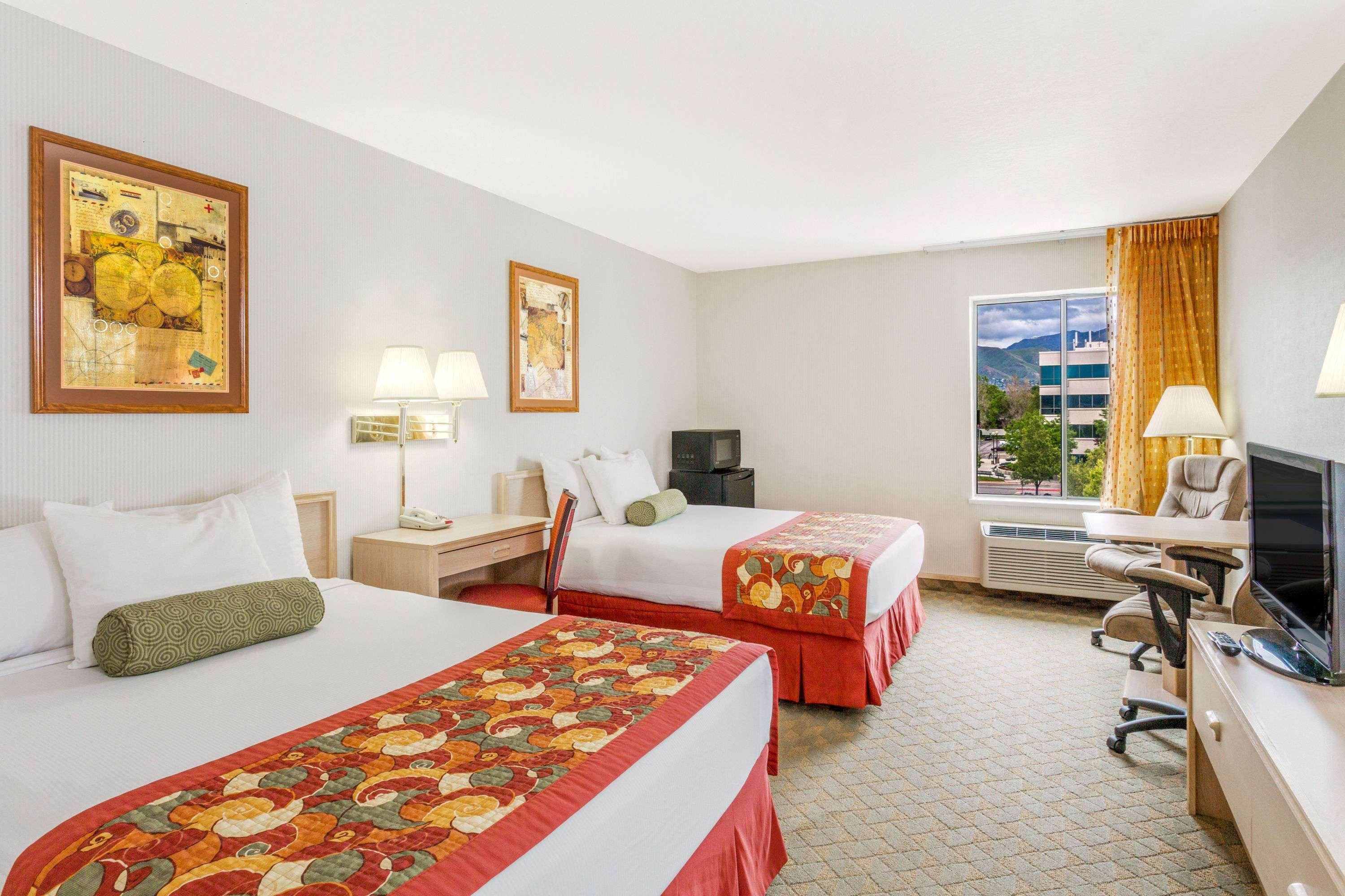 Rodeway Inn & Suites Salt Lake City Downtown Екстер'єр фото